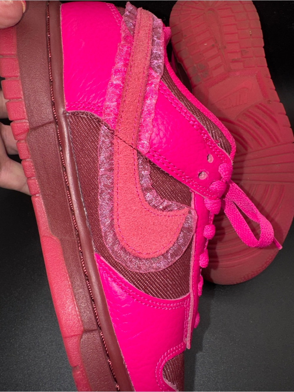🔥 Nike Dunk Low LX “Pink Foam/Burgundy Crush” Ruffle Swoosh Women’s 7 🔥 - Picture 15 of 17